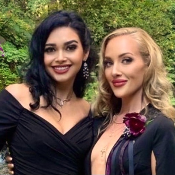 Meet your Posher, Nikita - Picture 1 of 1